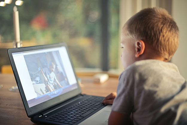 Digital Behavior Changing in the Time of COVID-19
